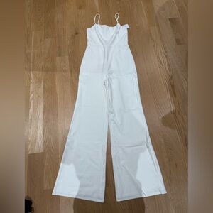 NWT Lovers and Friends White Wide Leg With Slits Jumpsuit, Size M